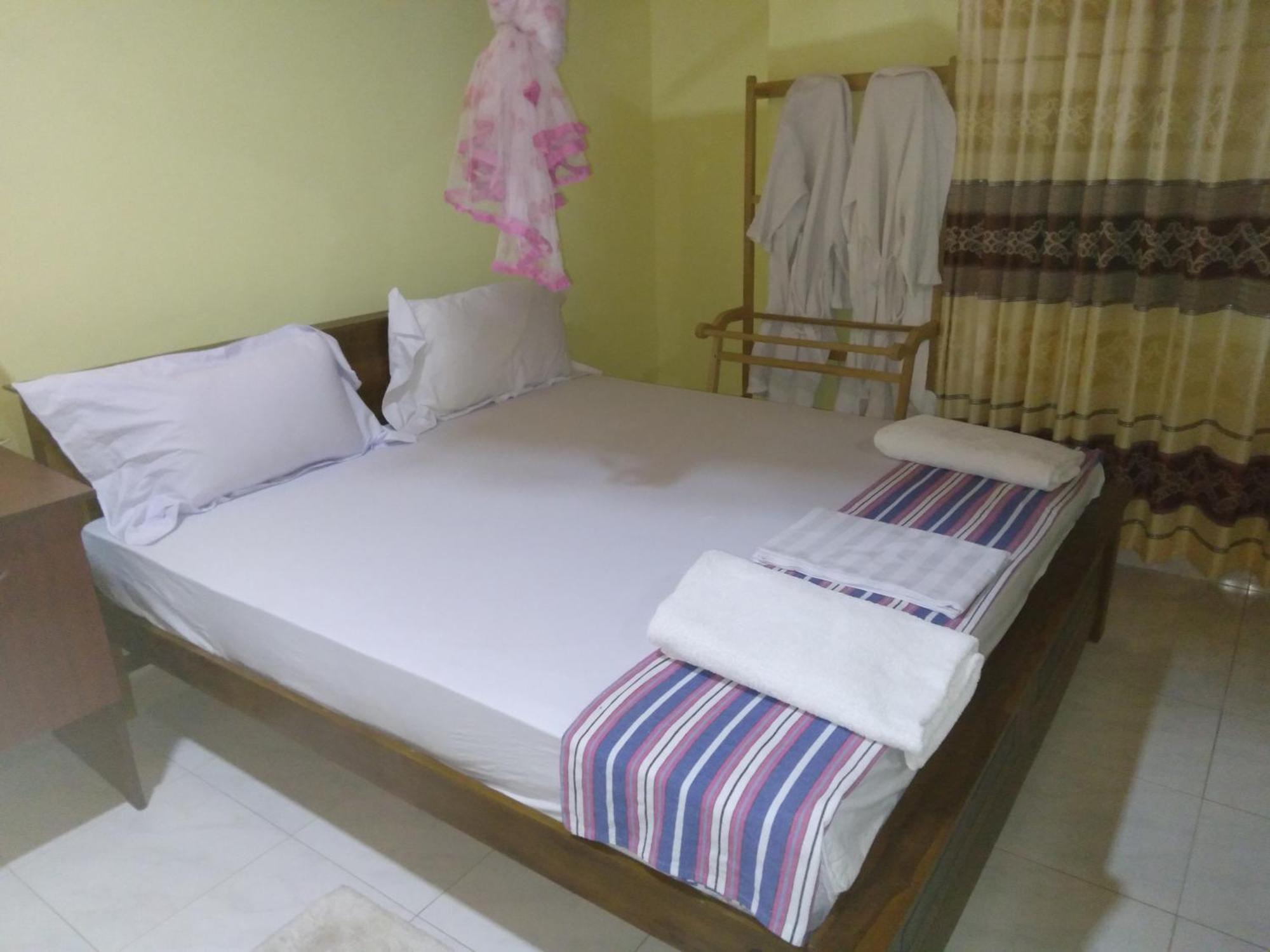 Suwani Pinnawala Homestay Pokój zdjęcie