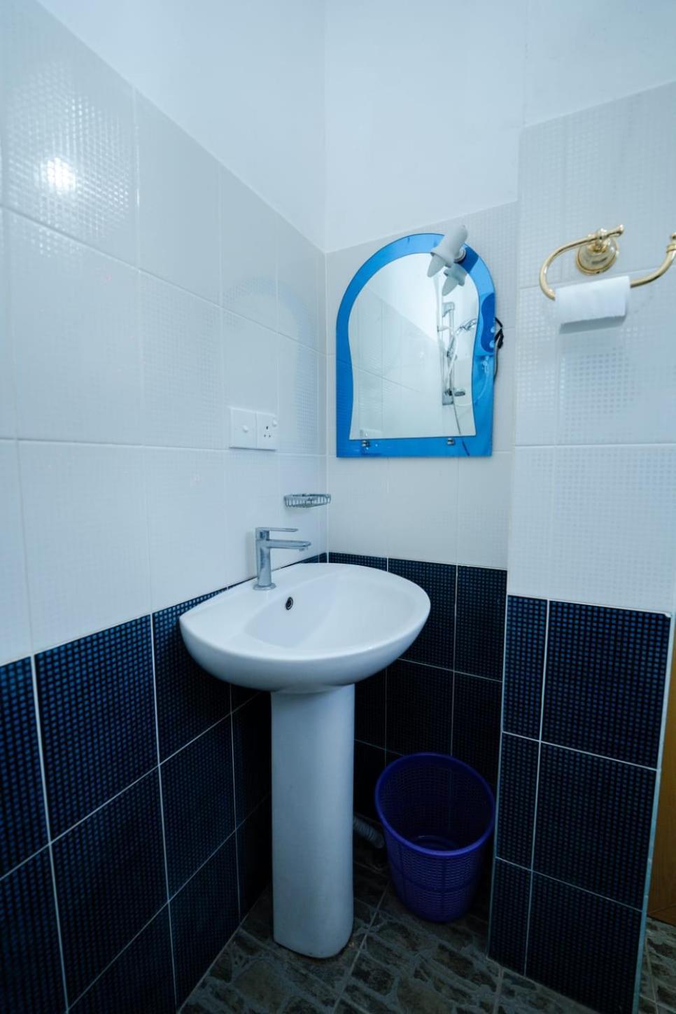 Suwani Pinnawala Homestay Zewnętrze zdjęcie